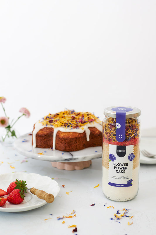 Flower power cake
